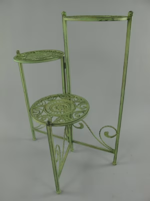 Tafel plantentafel groen metaal