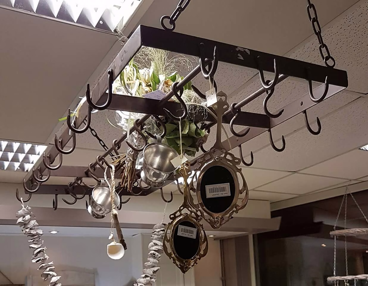 Groot Smeedijzeren Wildrek – Industrieel XXL 130x60 cm, 20 Haken 2 Stoer landelijk smeedijzeren Wildrek 130x60