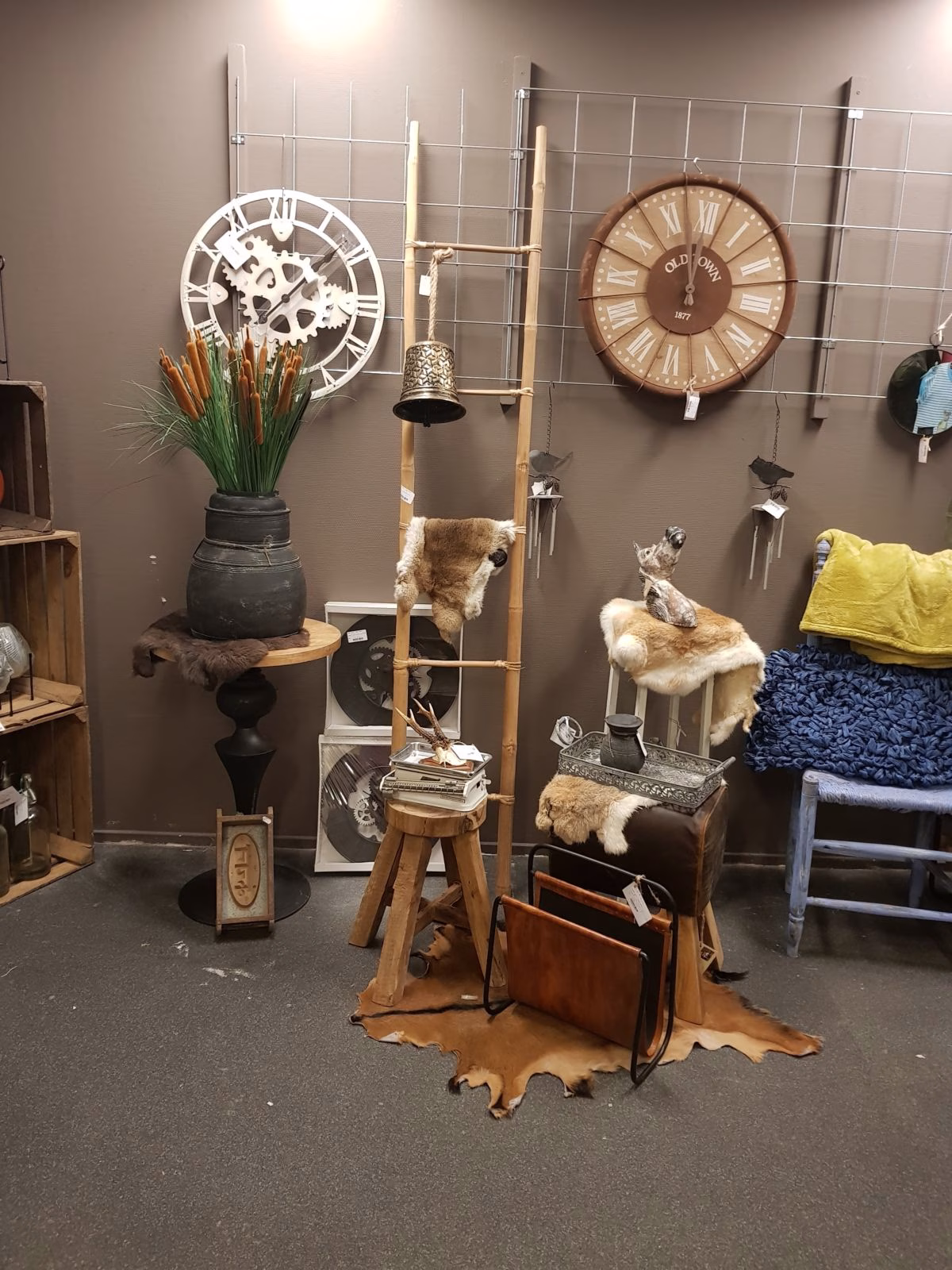 Wandklok Old Town hout metaal 60x60cm 2 Wandklok Old Town hout metaal 60x60cm - Afbeelding 2