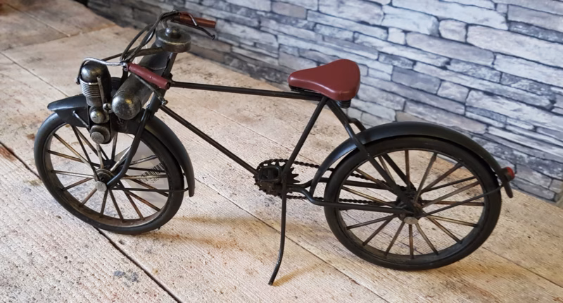 Oude solex fiets minutuur 1 Oude solex fiets minutuur