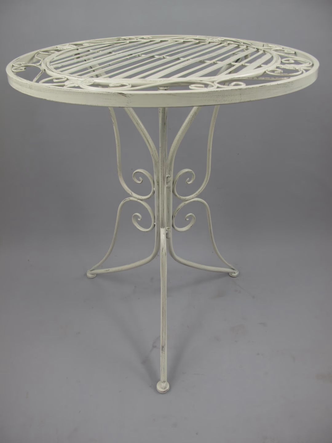 Brocante klassieke tuinset wit 3 Brocante klassieke tuinset wit - Afbeelding 3