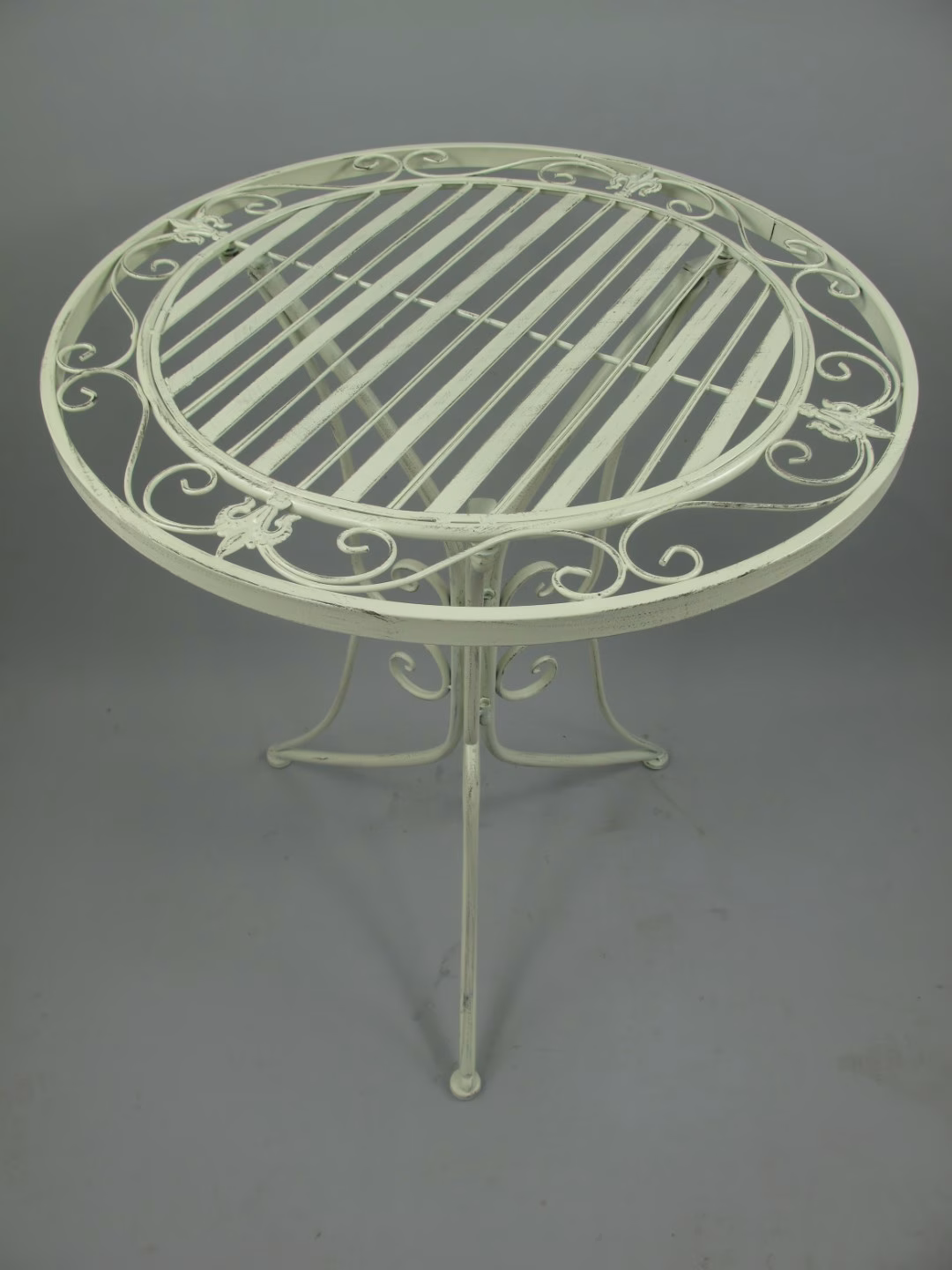 Brocante klassieke tuinset wit 4 Brocante klassieke tuinset wit - Afbeelding 4