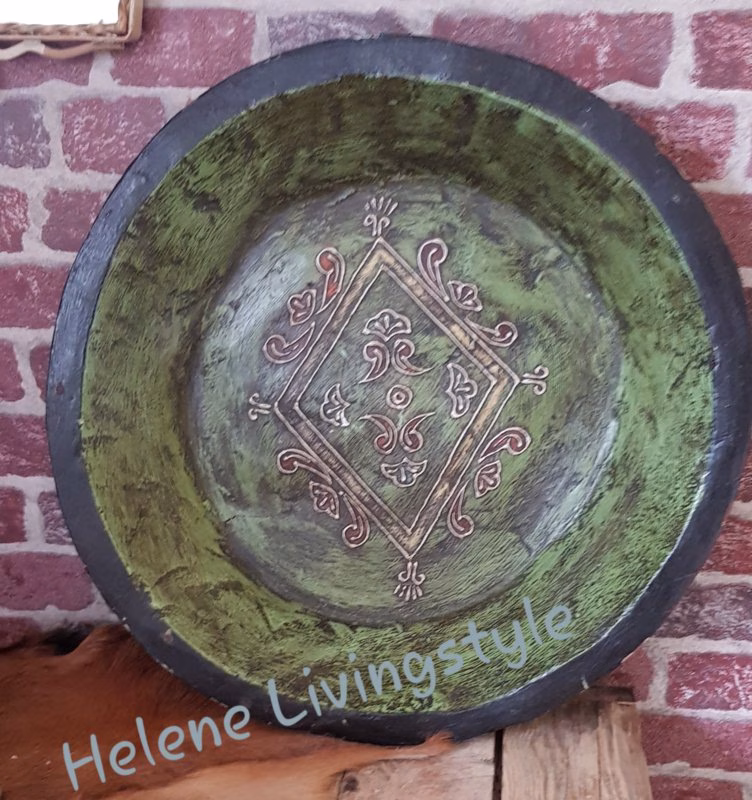 Houten schaal groen 1 Houten schaal groen