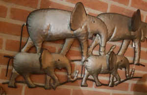 Wanddecoratie olifant metaal zilver