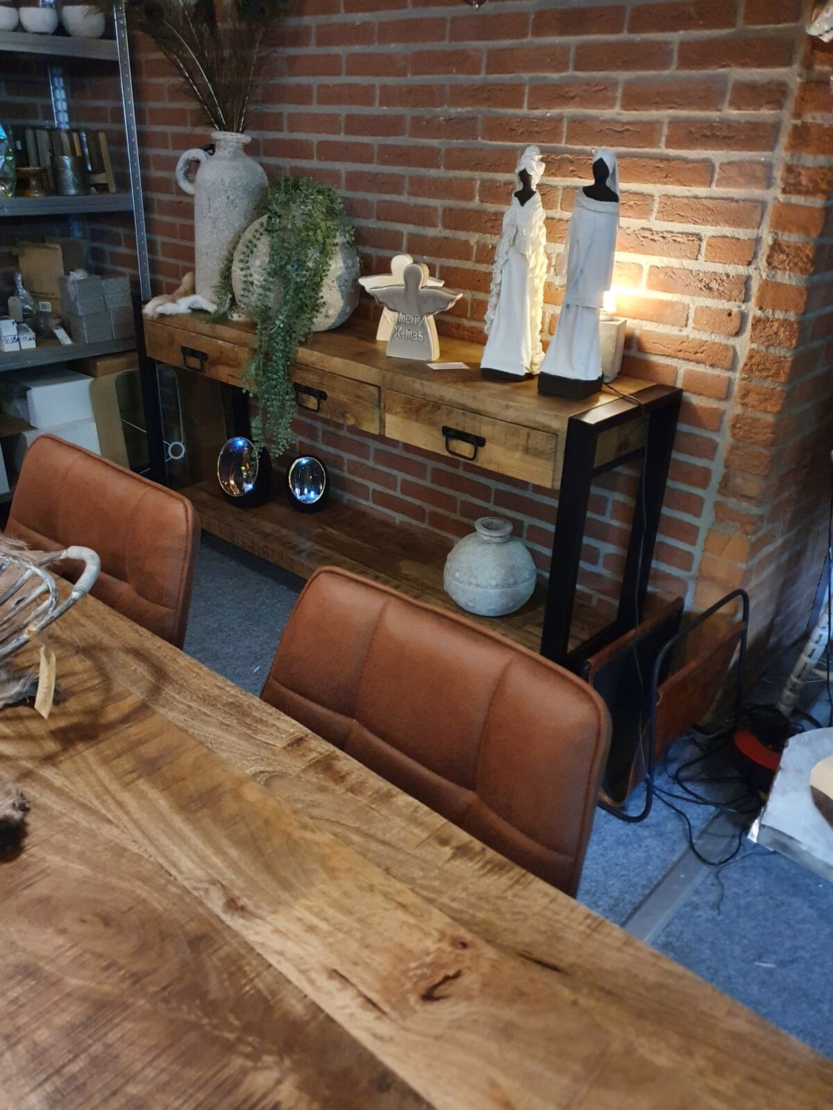 Eettafel Berling mangohout 120cm 2 meubelen
