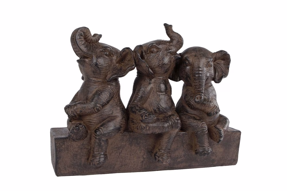 Three elephants" bruin polystone 1 Three elephants" bruin polystone
