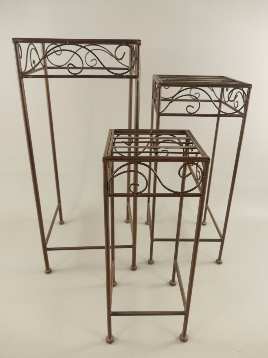 Bijzettafel plantentafel set bruin 1 Bijzettafel plantentafel set bruin