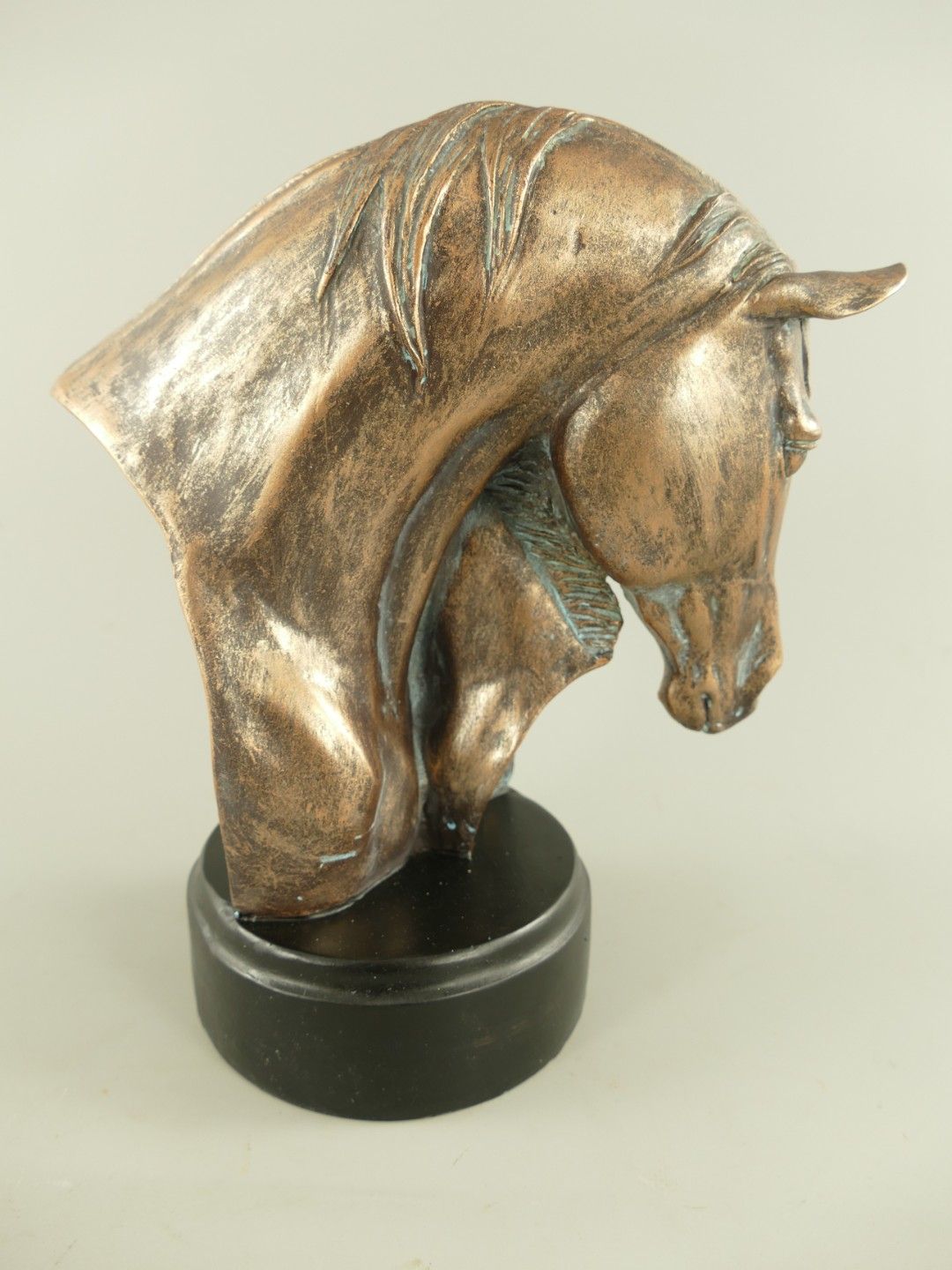 Paardenhoofd polystone bronskleur 6 Paardenhoofd polystone bronskleur - Afbeelding 6