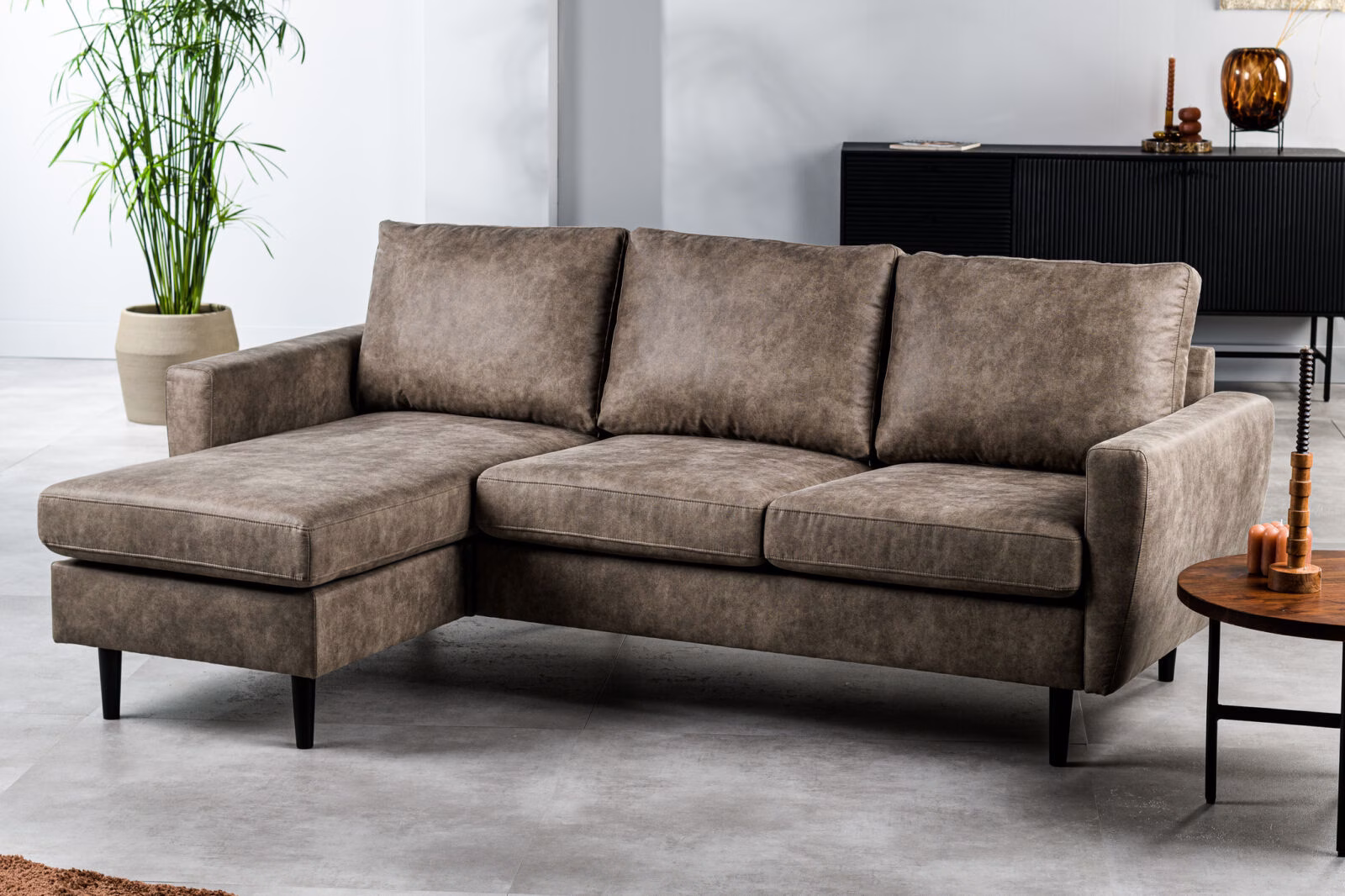 3 zits bank L+R, Savannah, taupe 1 https://www.helenelivingstyle.nl/product/3-zits-bank-savannah-bruin/