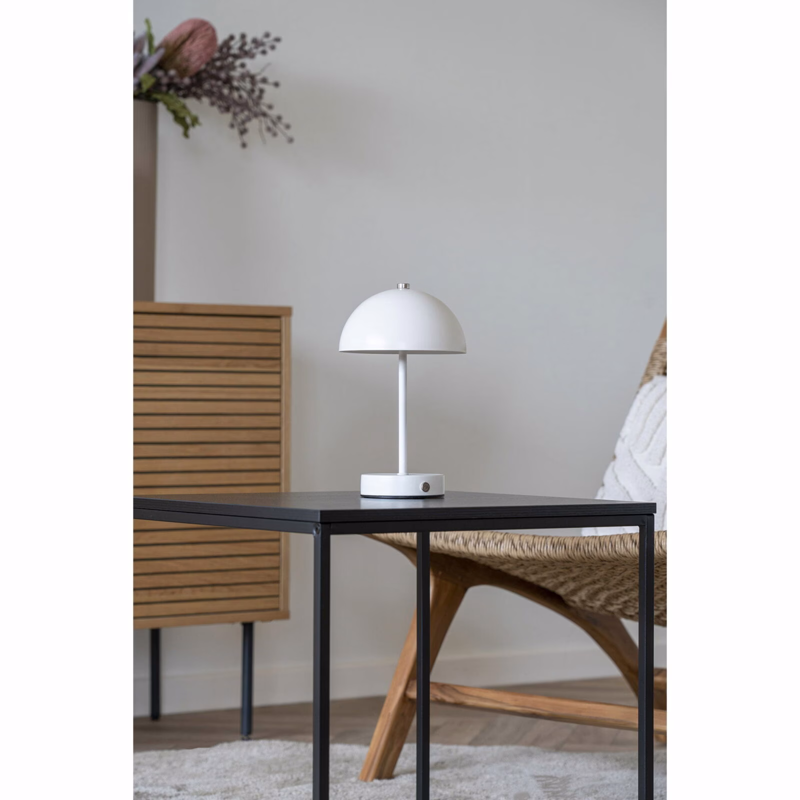Holt Tafellamp, wit/staal, oplaadbaar 2 Holt Tafellamp, wit/staal, oplaadbaar