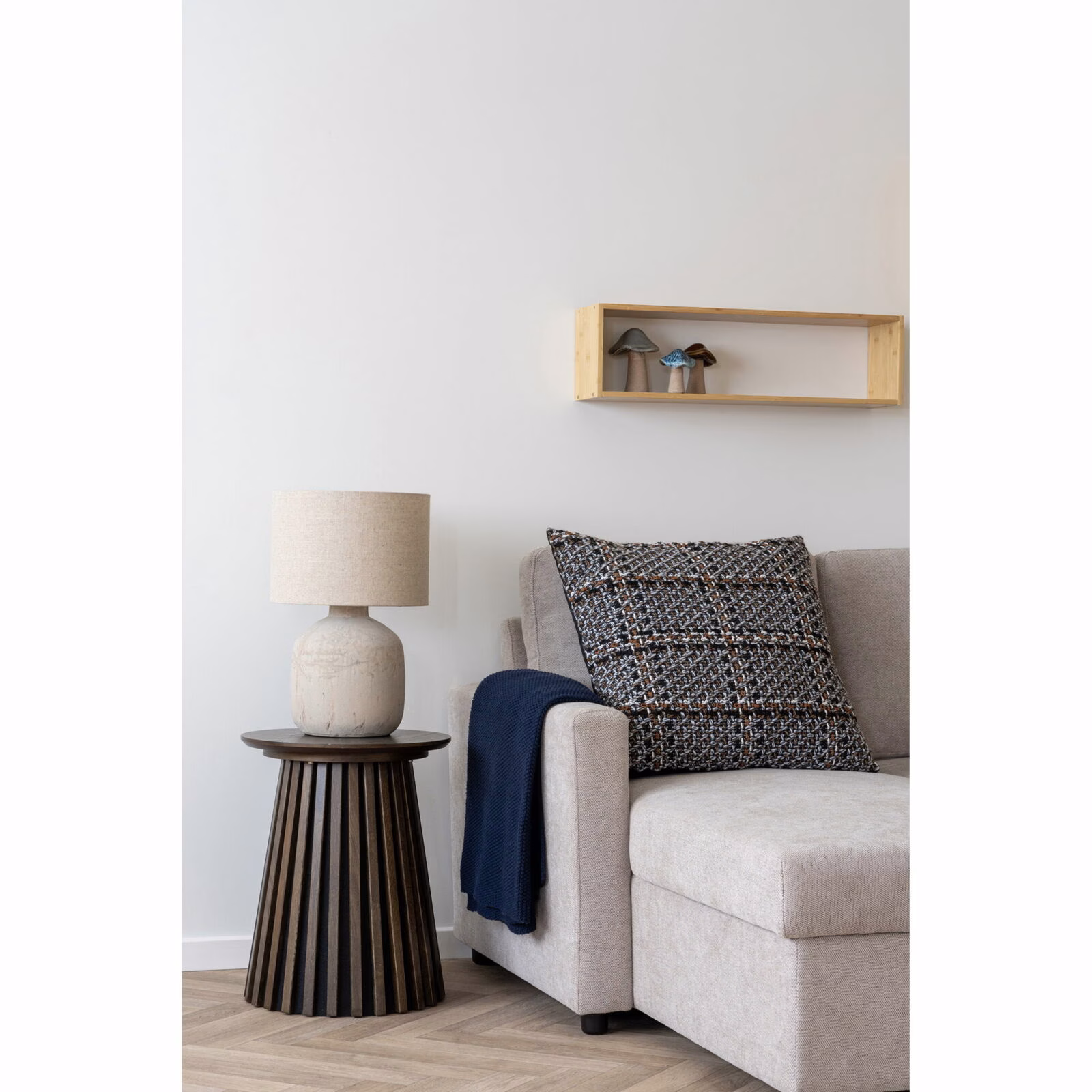 Nara Cushion bruin 60x60cm 4 Nara Cushion bruin 60x60cm - Afbeelding 4