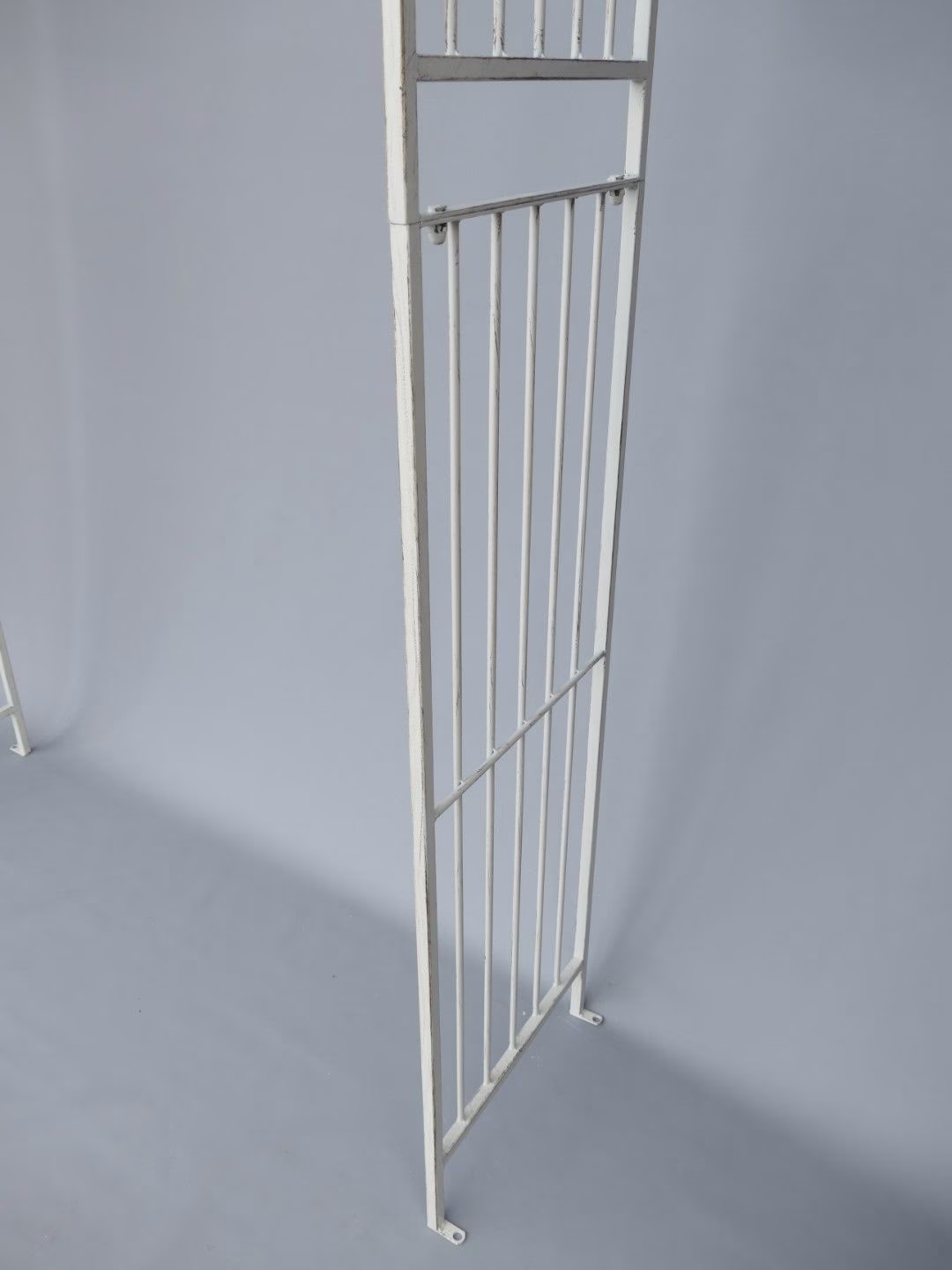 Rozenboog Rustiek Wit – Metalen Tuinboog 230x175 cm 3 Rozenboog Rustiek Wit – Metalen Tuinboog 230x175 cm - Afbeelding 3