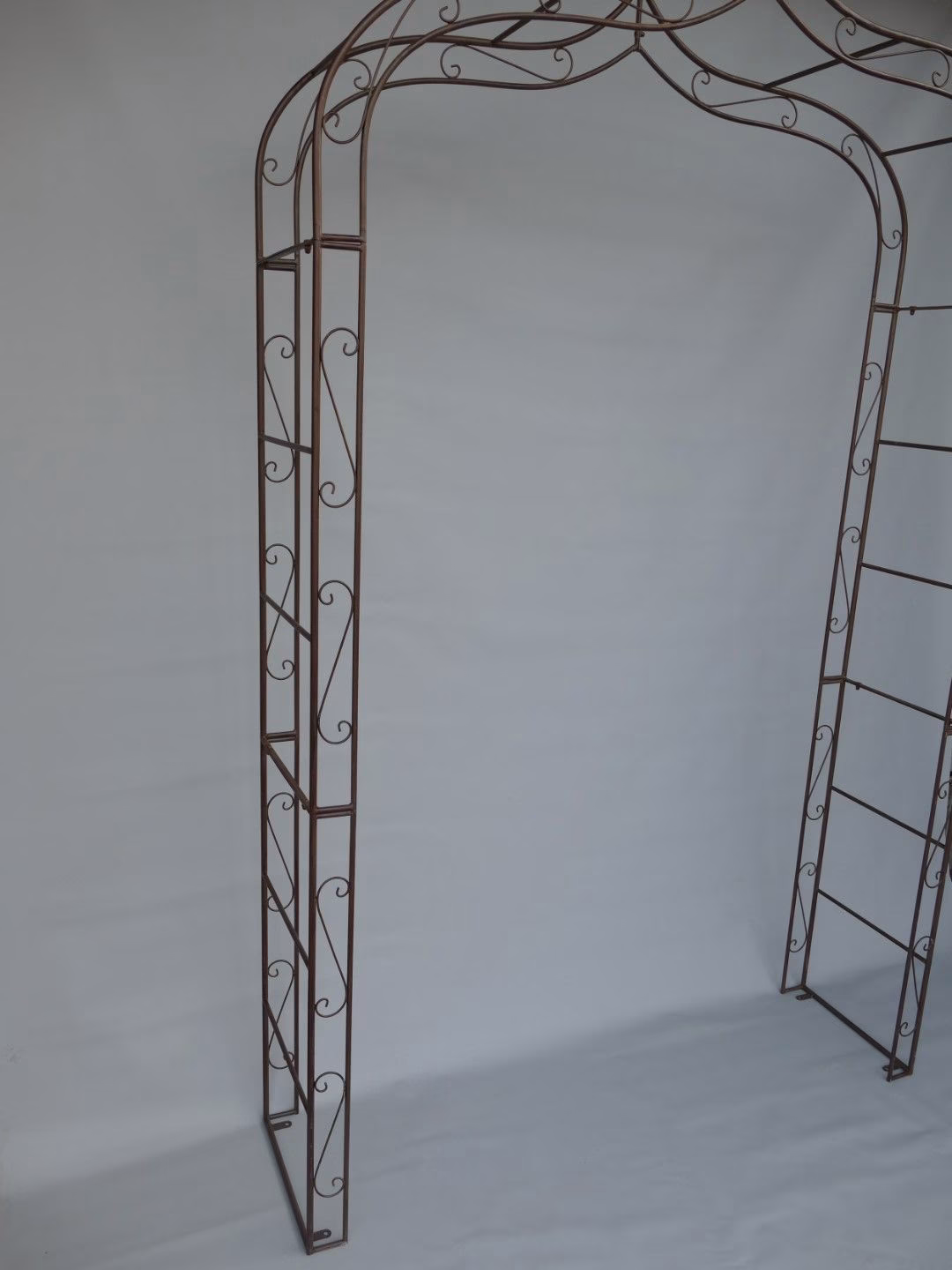 Rozenboog Rustiek Bruin – H.260 x L.150 cm 2 Rozenboog Rustiek Bruin – H.260 x L.150 cm - Afbeelding 2