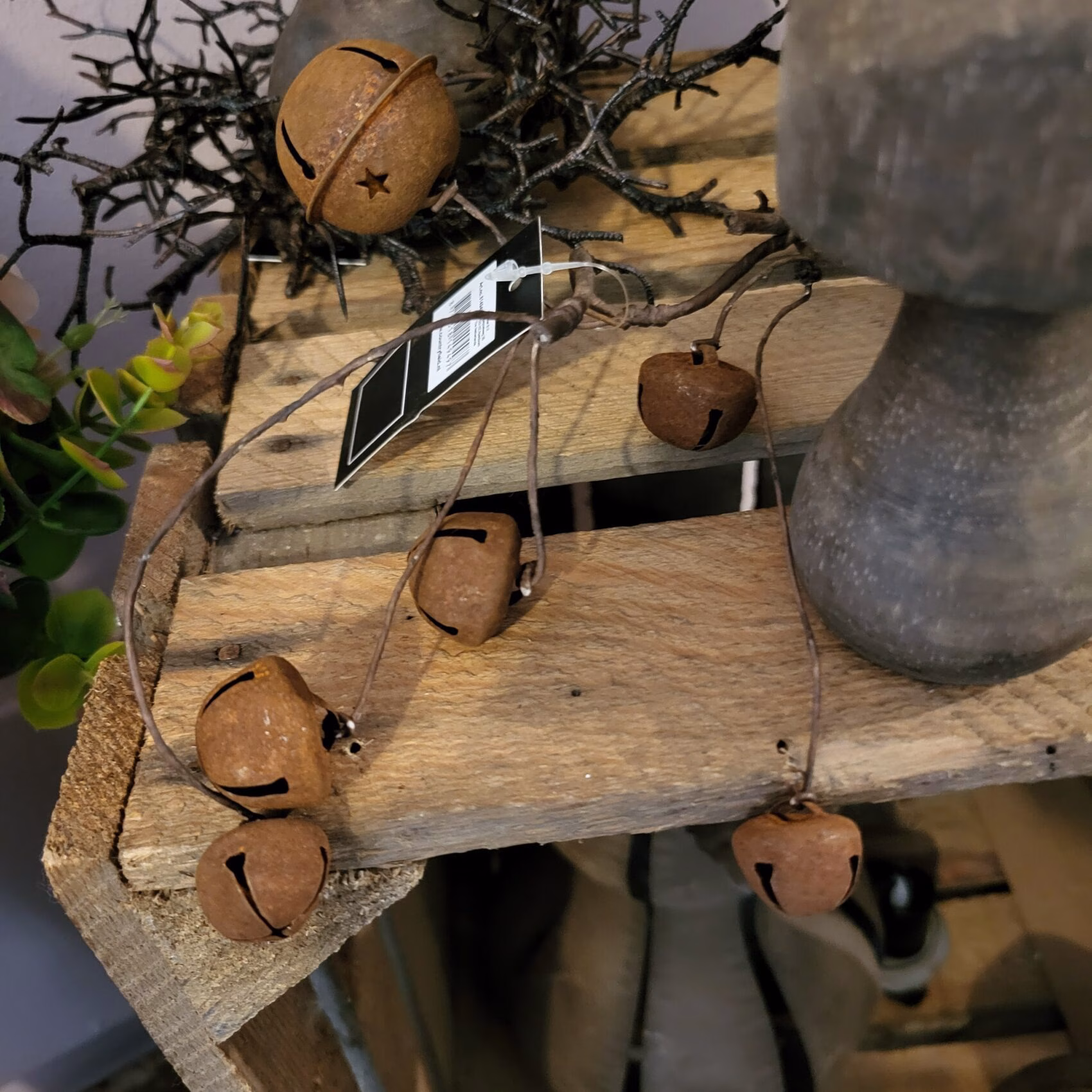 Countryfield roestige belletjes tak 40 cm-sfeervol & landelijk kerstdecoratie 5 Roestbelletjes tak Countryfield