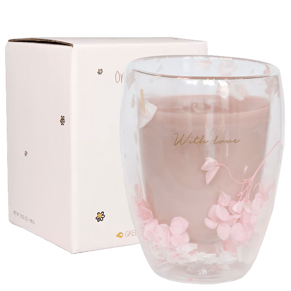 Luxe Sojakaars With Love – Green Tea Time (50 branduren) 1 Luxe sojakaars With Love Green Tea Time met bloemen in dubbelwandig glas