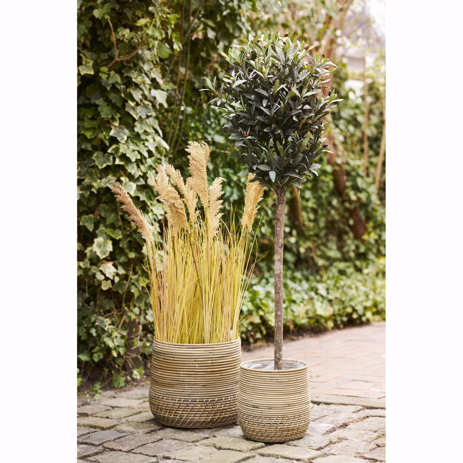 Moro Baskets – Set van 2 Kubu Rotan Manden 3 Moro Baskets – Set van 2 Kubu Rotan Manden - Afbeelding 3