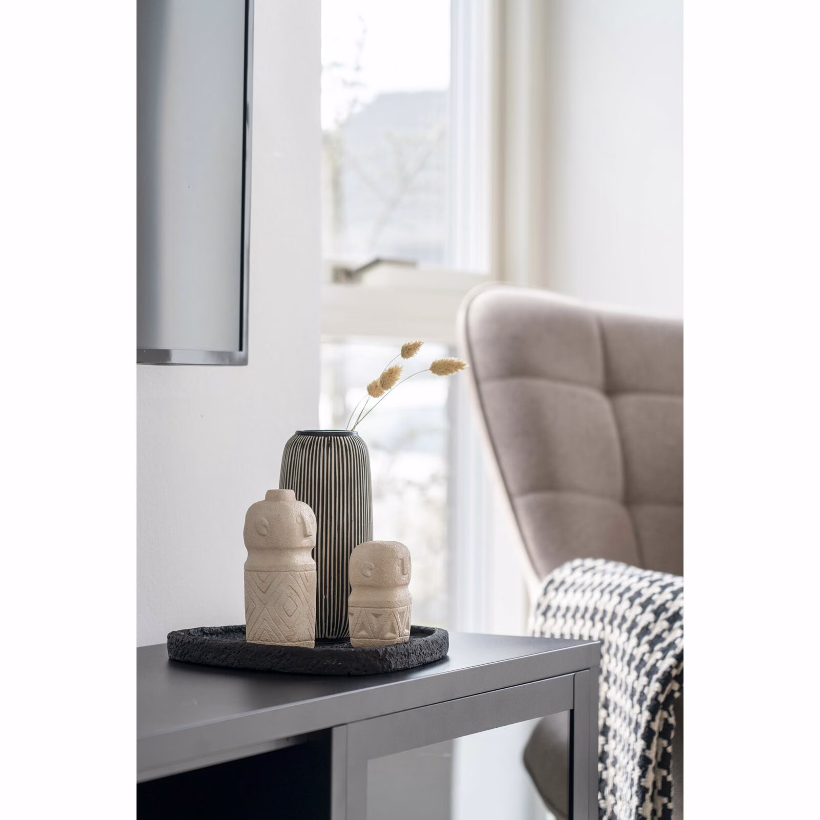 Dienblad in cement, zwart, 26,5x26x2 4 Dienblad in cement, zwart, 26,5x26x2 - Afbeelding 4